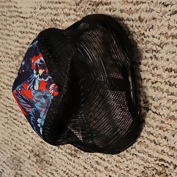 Roxy Hat - Picture 3 of 4